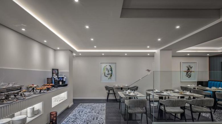 <b>Hotel Moon & Sun Restaurant</b>. Images powered by <a href="https://www.leonardoworldwide.com/" title="Leonardo Worldwide" target="_blank">Leonardo</a>.