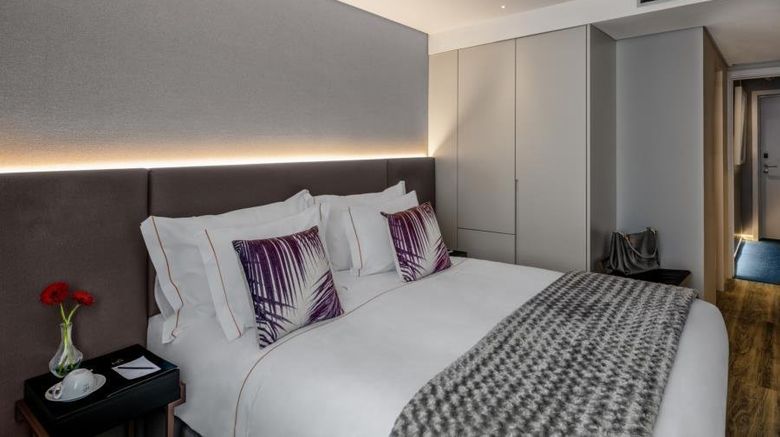 <b>Hotel Moon & Sun Braga Room</b>. Images powered by <a href="https://www.leonardoworldwide.com/" title="Leonardo Worldwide" target="_blank">Leonardo</a>.