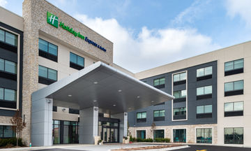 Holiday Inn Express & Suites Romeoville