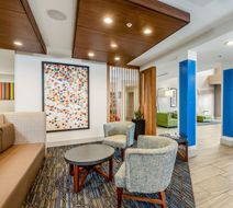 Holiday Inn Express & Suites Fremont Lobby