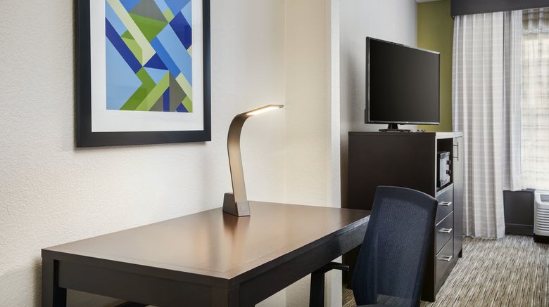 <b>Holiday Inn Express & Stes Med Ctr Area Room</b>. Images powered by <a href="https://www.leonardoworldwide.com/" title="Leonardo Worldwide" target="_blank">Leonardo</a>.