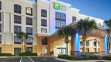 Holiday Inn Express & Stes Med Ctr Area Exterior