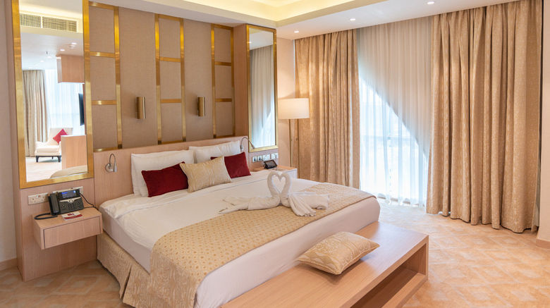 <b>Century Hotel Suite</b>. Images powered by <a href="https://www.leonardoworldwide.com/" title="Leonardo Worldwide" target="_blank">Leonardo</a>.
