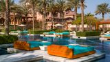 <b>One&Only The Palm Pool</b>. Images powered by <a href="https://www.leonardoworldwide.com/" title="Leonardo Worldwide" target="_blank">Leonardo</a>.