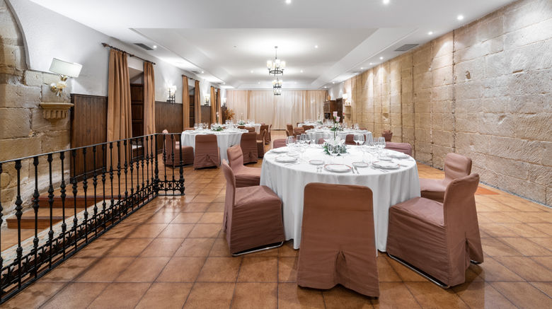 <b>Hotel Los Augustinos Meeting</b>. Images powered by <a href="https://www.leonardoworldwide.com/" title="Leonardo Worldwide" target="_blank">Leonardo</a>.