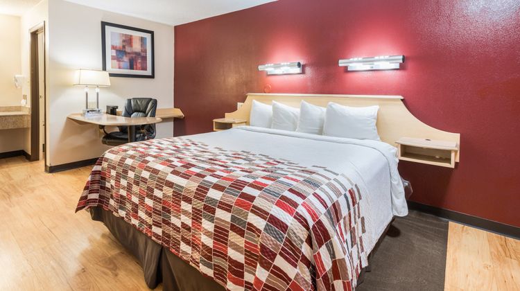 Red Roof Inn Columbus Grove City Room