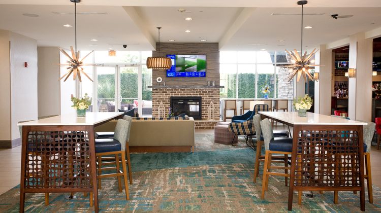 Holiday Inn Trustmark Park-Pearl Lobby