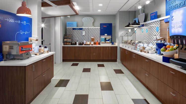 Holiday Inn Express/Stes West-Medical Pk Restaurant