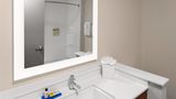Holiday Inn Express/Stes West-Medical Pk Room