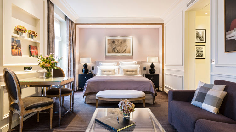 Grand Hotel du Palais Royal Suite