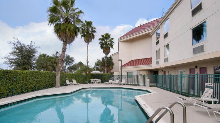 Red Roof PLUS+ West Palm Beach Pool