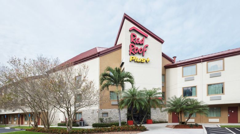 Red Roof PLUS+ West Palm Beach Exterior. Images powered by <a href="https://www.leonardoworldwide.com" target="_blank" rel="noopener">Leonardo</a>.