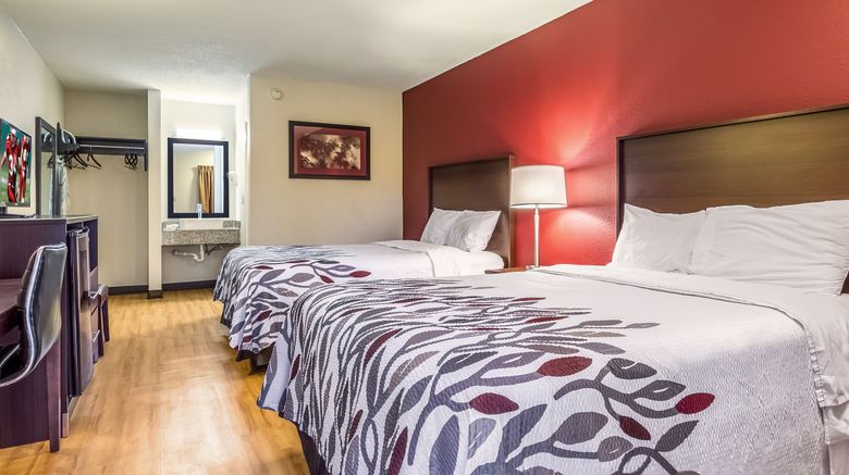 <b>Red Roof Inn Scottsburg Room</b>. Images powered by <a href="https://www.leonardoworldwide.com/" title="Leonardo Worldwide" target="_blank">Leonardo</a>.