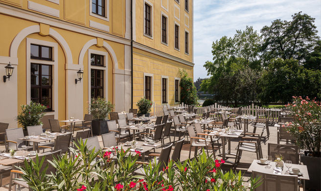 Bilderberg Bellevue Dresden Exterior