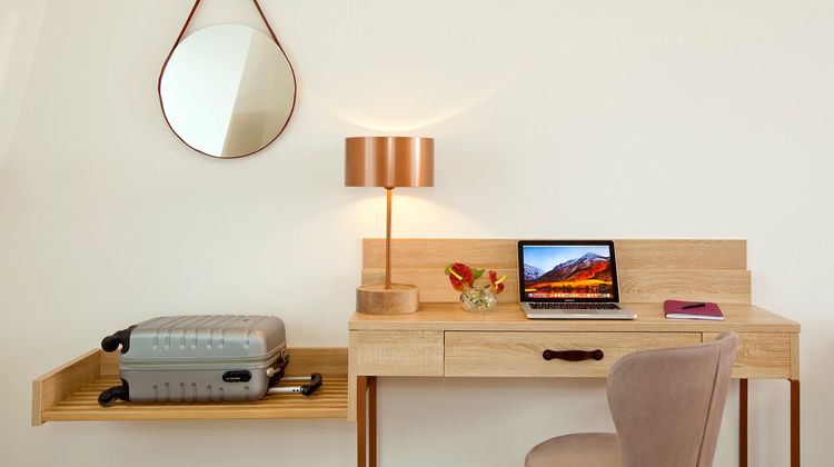 Residhome Puteaux La Defense Suite