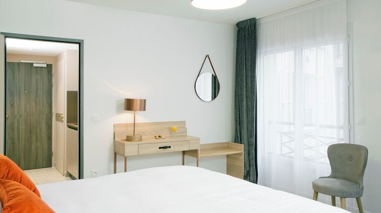 Residhome Puteaux La Defense Room