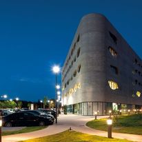 Appart'City Confort Millenaire