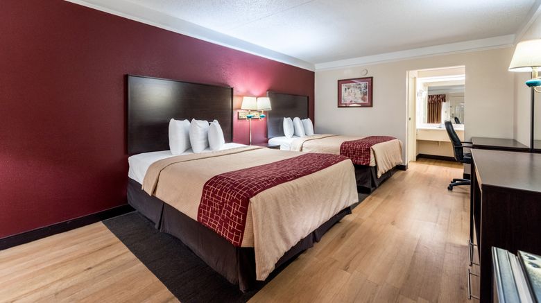 <b>Red Roof Inn & Suites Clinton, TN Room</b>. Images powered by <a href="https://www.leonardoworldwide.com/" title="Leonardo Worldwide" target="_blank">Leonardo</a>.