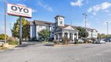 OYO Townhouse Oklahoma City Airport Exterior