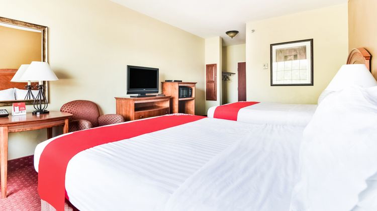 OYO Townhouse Oklahoma City Airport Room