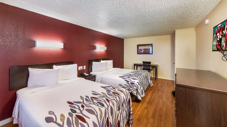 Red Roof Inn Plano Room