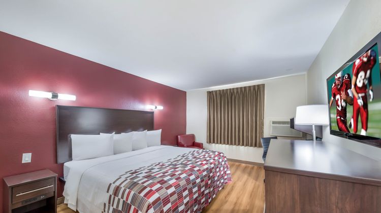 Red Roof Inn & Suites Denton Room