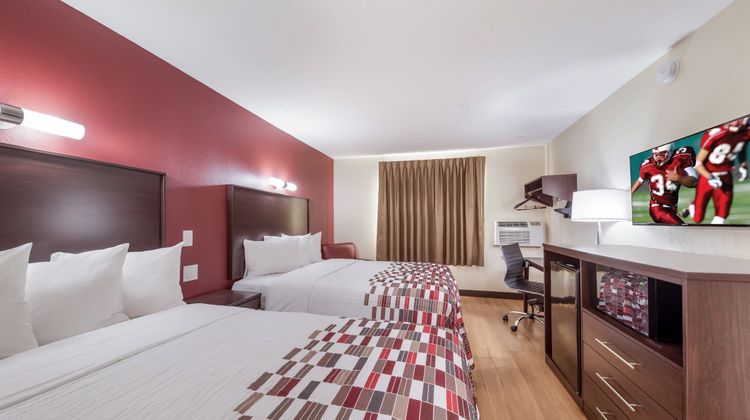 Red Roof Inn & Suites Denton Room