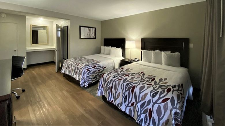 <b>Red Roof Inn Tucson -Downtown University Room</b>. Images powered by <a href="https://www.leonardoworldwide.com/" title="Leonardo Worldwide" target="_blank">Leonardo</a>.