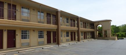 Red Roof Inn Columbia, TN Exterior
