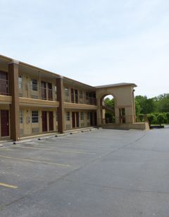 Red Roof Inn Columbia, TN