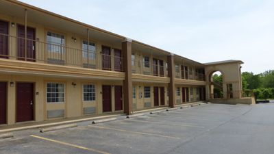Red Roof Inn Columbia, TN
