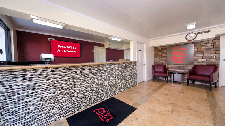 <b>Red Roof Inn Crestview Lobby</b>. Images powered by <a href="https://www.leonardoworldwide.com/" title="Leonardo Worldwide" target="_blank">Leonardo</a>.
