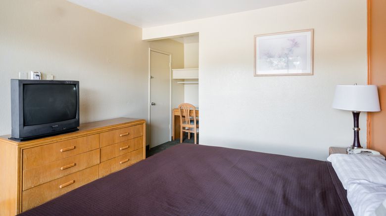 <b>OYO Hotel Shreveport Airport North Room</b>. Images powered by <a href="https://www.leonardoworldwide.com/" title="Leonardo Worldwide" target="_blank">Leonardo</a>.