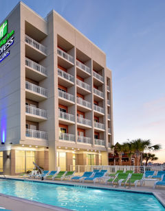 Holiday Inn Express/Stes Galveston Beach