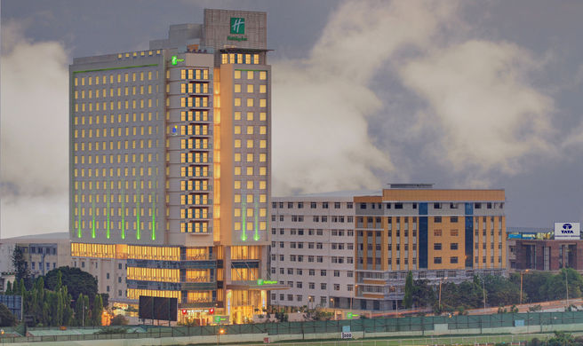 Holiday Inn Bengaluru Racecourse Exterior