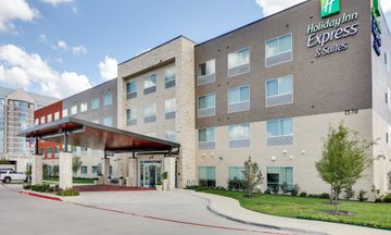 Holiday Inn Express & Suites Dallas NW