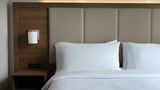 <b>Holiday Inn Express & Suites Room</b>. Images powered by <a href="https://www.leonardoworldwide.com/" title="Leonardo Worldwide" target="_blank">Leonardo</a>.
