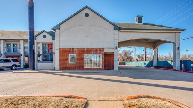 OYO Hotel Wichita Falls I-44 Exterior