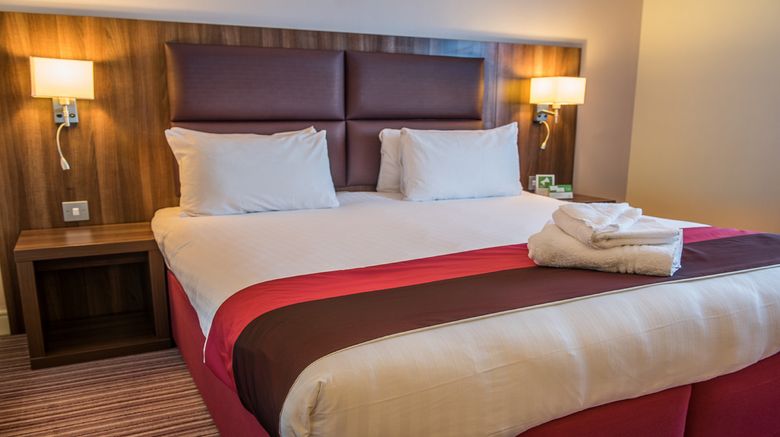 <b>Holiday Inn Milton Keynes - East M1 Room</b>. Images powered by <a href="https://www.leonardoworldwide.com/" title="Leonardo Worldwide" target="_blank">Leonardo</a>.