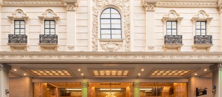 Holiday Inn Macau Exterior