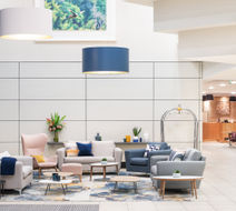 voco Reading Lobby