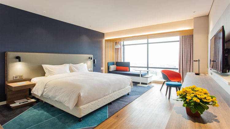 Holiday Inn Express Jiangmen Jianghai Room