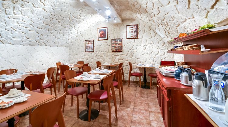 Pavillon Louvre Rivoli Restaurant