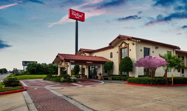 Red Roof Inn Houston North FM1960 & I-45 Exterior