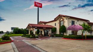 Red Roof Inn Houston North FM1960 & I-45