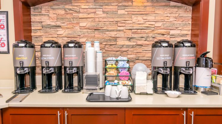Staybridge Suites IAH Beltway 8 Restaurant