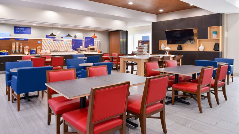 <b>Holiday Inn Express & Suites La Place Restaurant</b>. Images powered by <a href="https://www.leonardoworldwide.com/" title="Leonardo Worldwide" target="_blank">Leonardo</a>.