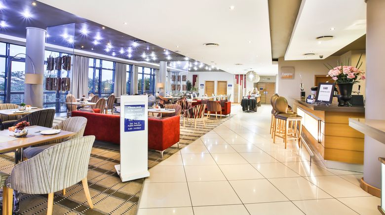 <b>Holiday Inn Express Sandton-Woodmead Restaurant</b>. Images powered by <a href="https://www.leonardoworldwide.com/" title="Leonardo Worldwide" target="_blank">Leonardo</a>.
