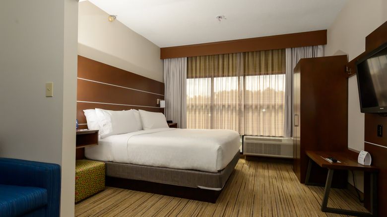 <b>Holiday Inn Express (Durham Area) Suite</b>. Images powered by <a href="https://www.leonardoworldwide.com/" title="Leonardo Worldwide" target="_blank">Leonardo</a>.