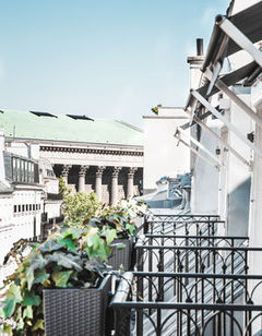Le Burgundy Paris